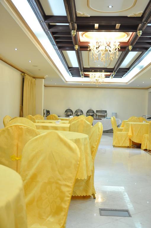 Sahara Hotel Apartments Muscat Luaran gambar