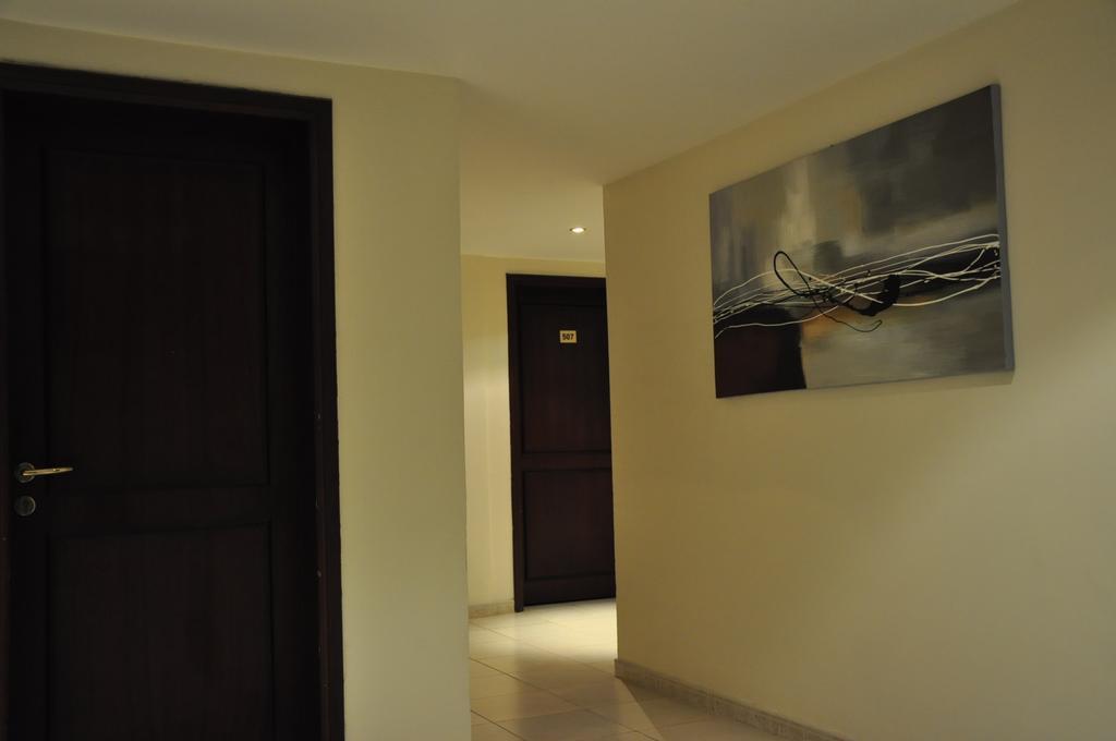 Sahara Hotel Apartments Muscat Luaran gambar